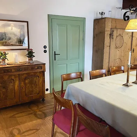 Fischerngut - Luxurioeses In Seenaehe * Альтаусзее